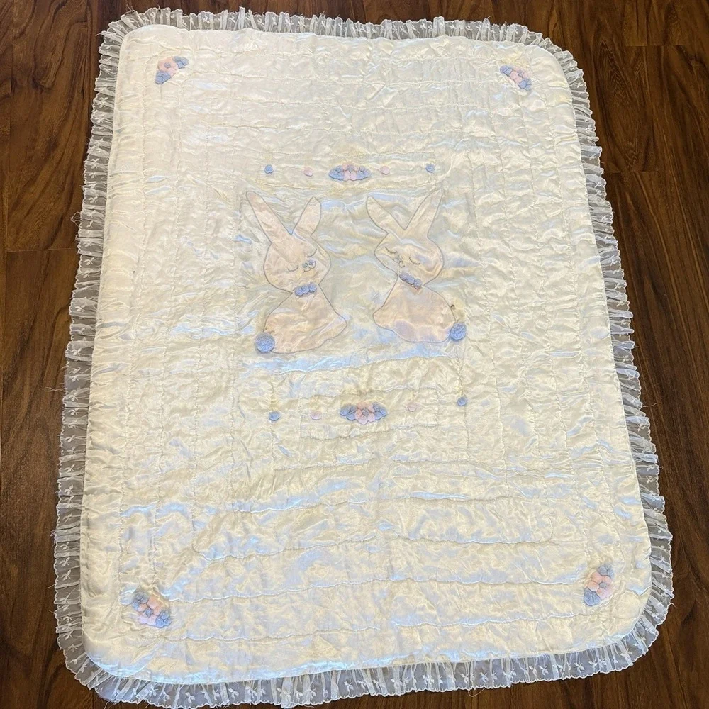 Vintage‎ Satin Bunny Baby Blanket Lace Trim Shabby Chic Repair Project 43x54